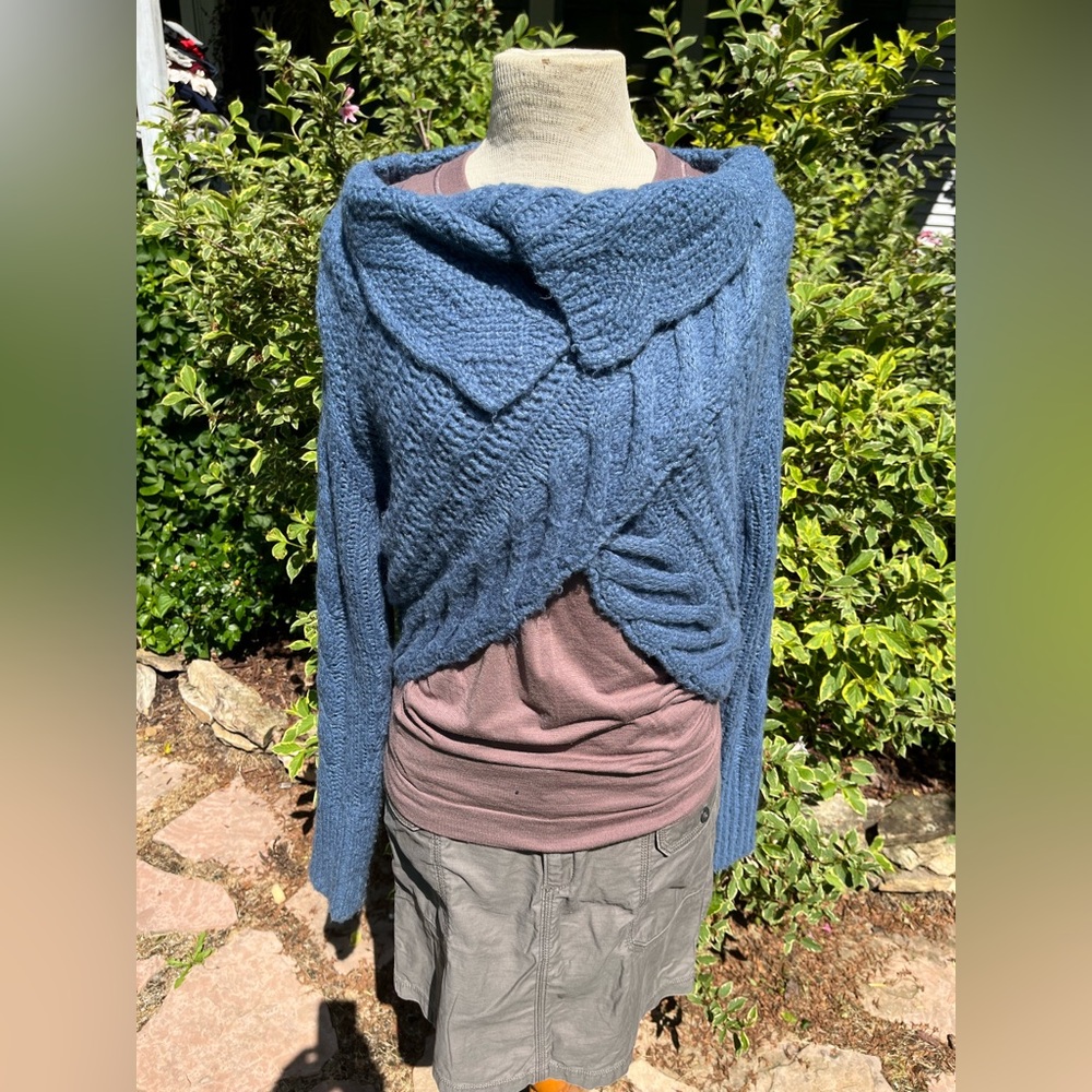 Simply Vera Vera Wang Sweater